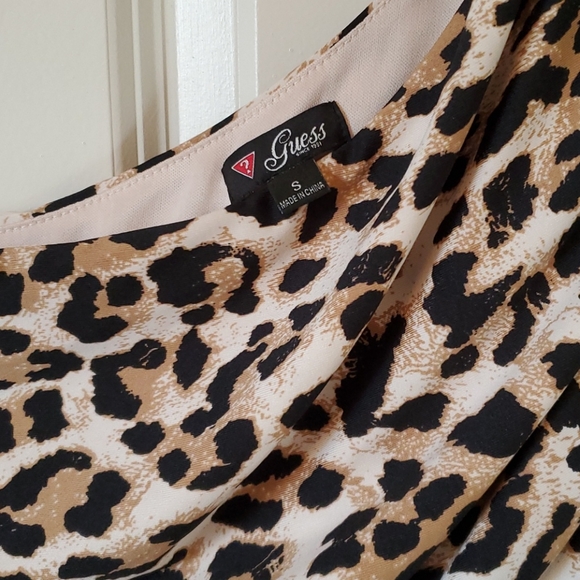 Dress - Picture 2 of 4